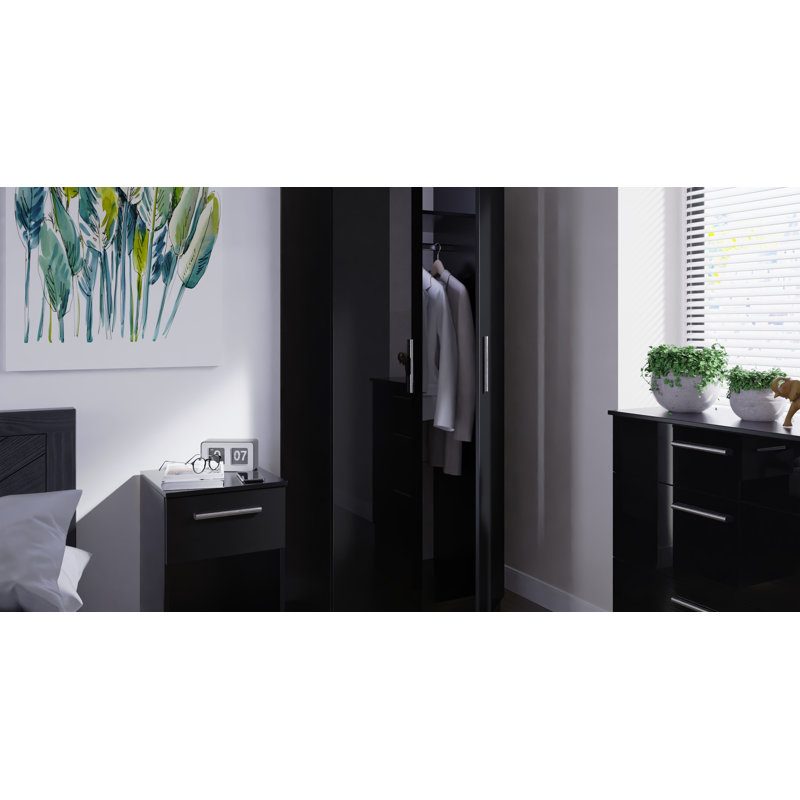 Fully Assembled Lovelynn 3 Piece Bedroom Set
