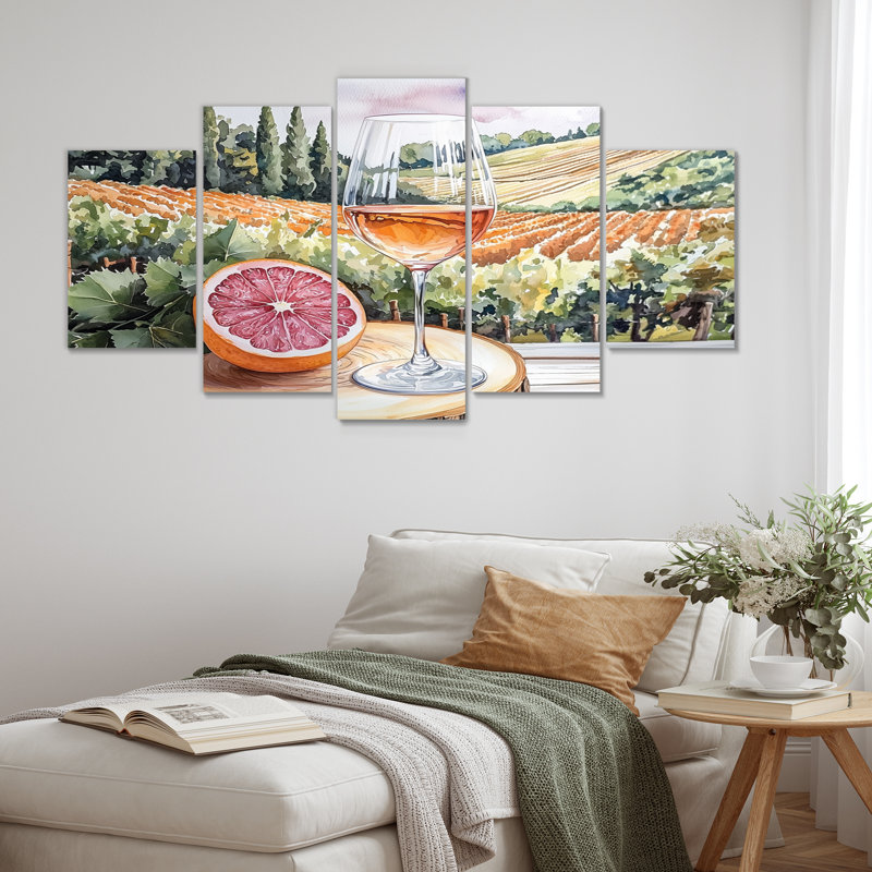 Pamplemousse avec verre de vin dans un vignoble III - art mural de vignoble - ensemble d'art mural traditionnel 5 pièces