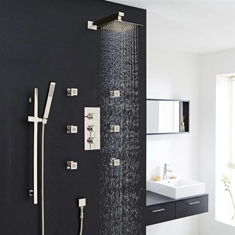 Finition nickel thermostatique murale Edimbourg Edimbourg avec contrôle précis, H 2 po x l 10 po