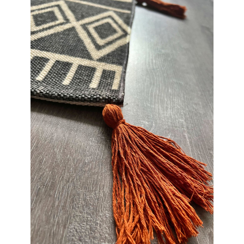 Tapis gris tissé à motif scandinave, Rectangle 4 pi 7,12 po x 6 pi 6,74 po