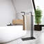 Nellee Towel Stand