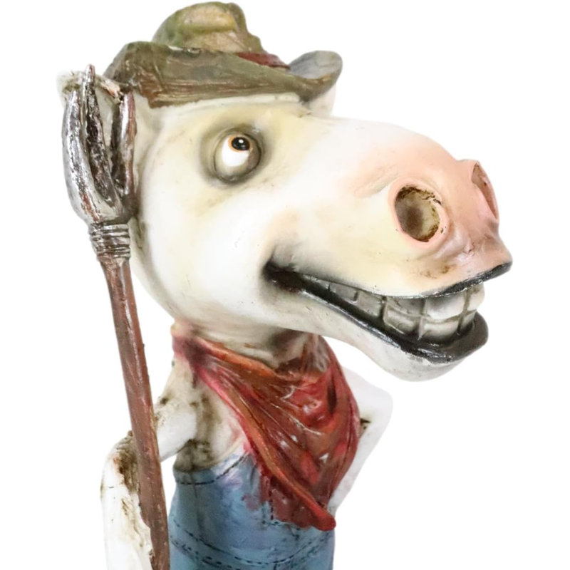 Figurines & Sculptures