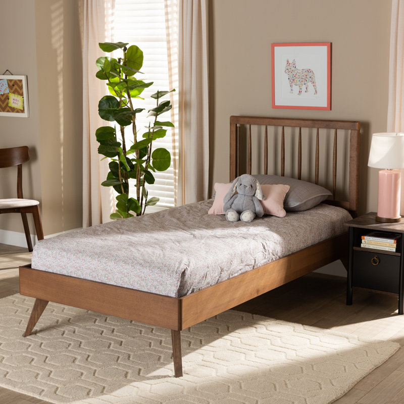 Latte Driffield, pieds inclinés, lit simple, noyer cendré l 40,55 po x L 78,30 po x H 58,10 po, Simple