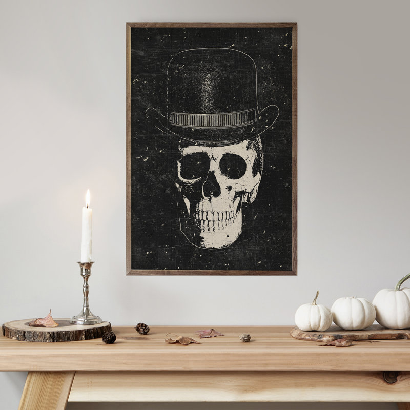 Top Hat Skull, 24" W x 36" H