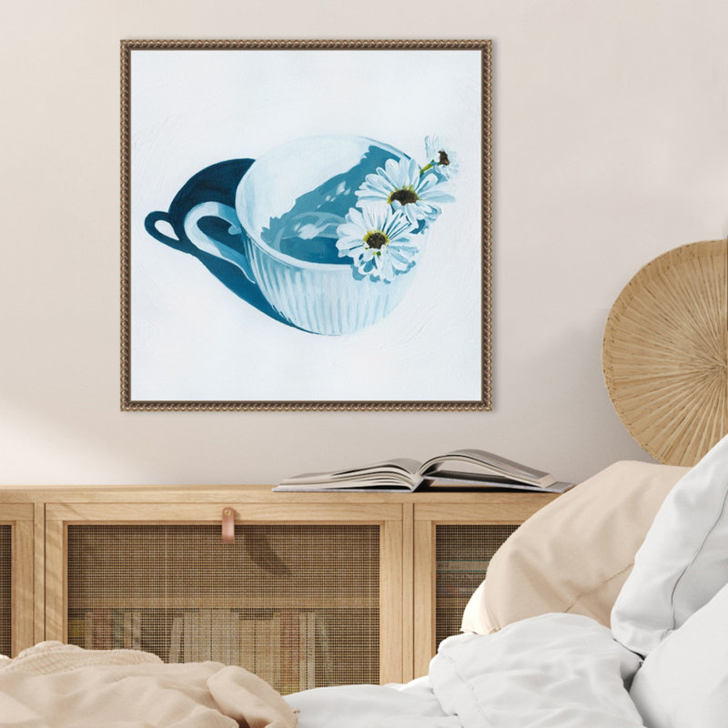 "Teacup Daisies II" par Grace Popp, reproduction d'art sur toile encadrée, H 22 po x l 22 po