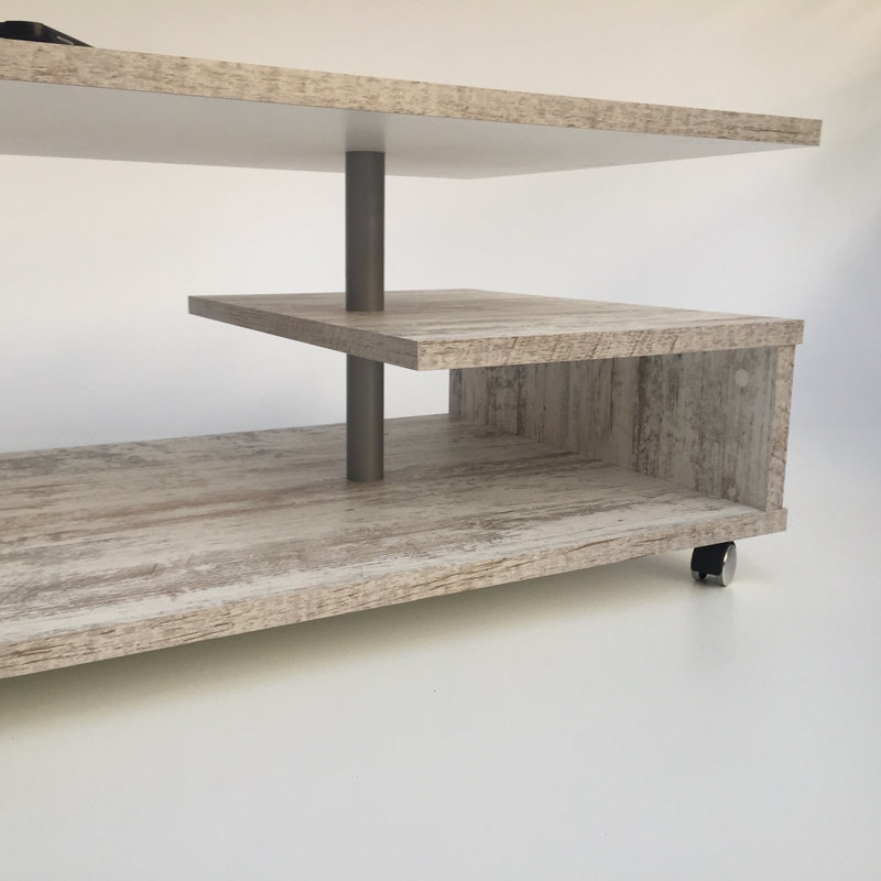 Selim coffee table, Canyon White Pine