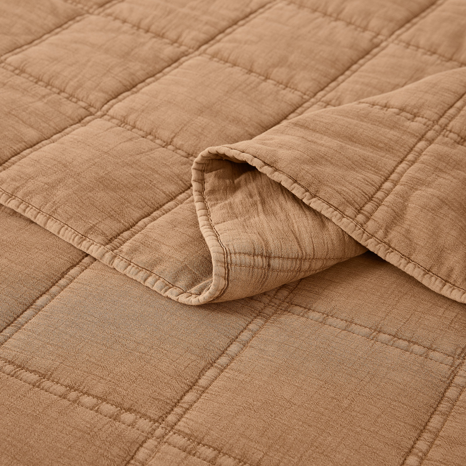 Logan Stone Washed Cotton Quilt 3Pc Set, King Quilt + 2 King Shams, Brown