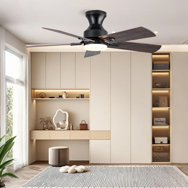 Ventilateur de plafond encastré à intensité variable de 42 po avec lumières à pales et télécommande 