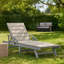 Chaise longue d'extérieur Kaye, bois d'acacia gris 79 po, polyester crème