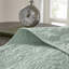 990953933-E60E Comforter