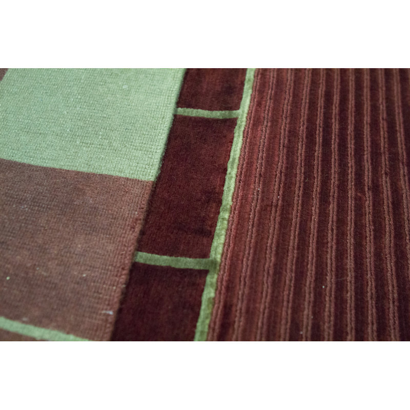 Himalayan Wool Geometric Area Rug in Rust
