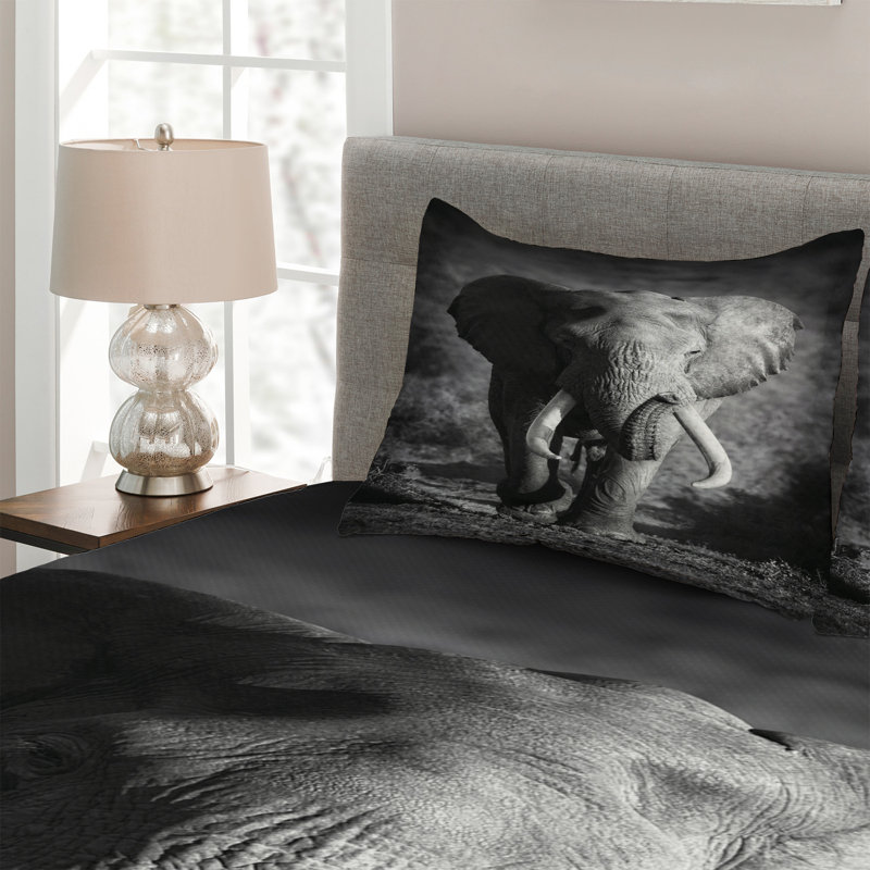 Elephant Eclectic Polyester Coverlet, Queen Bedspread + 2 Shams