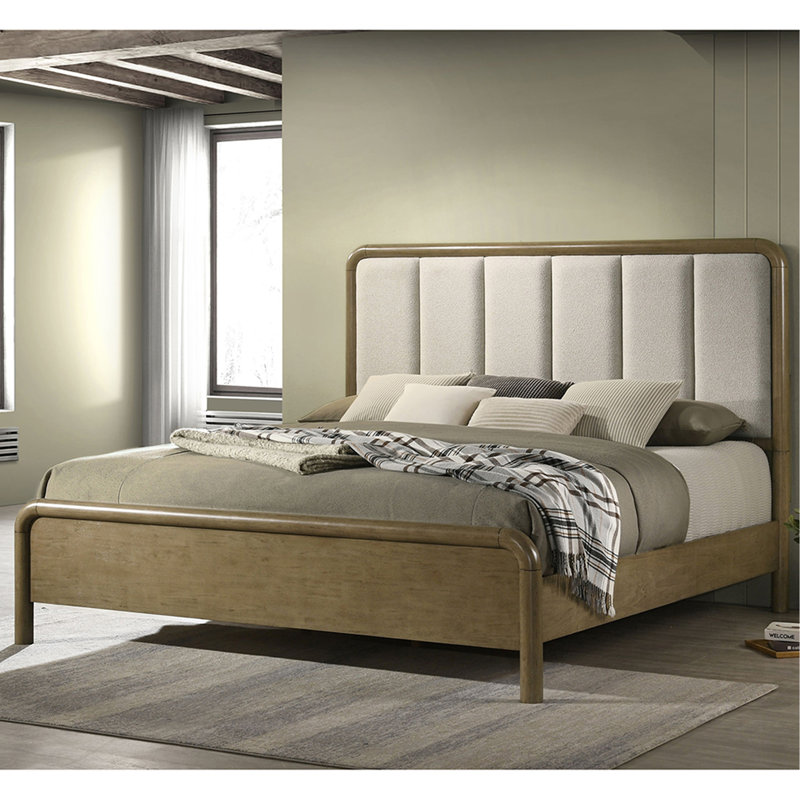 Grand lit en tissu d'ameublement Nutmeg