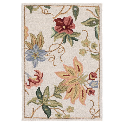 Chelsea Hand Hooked Wool Floral Rug