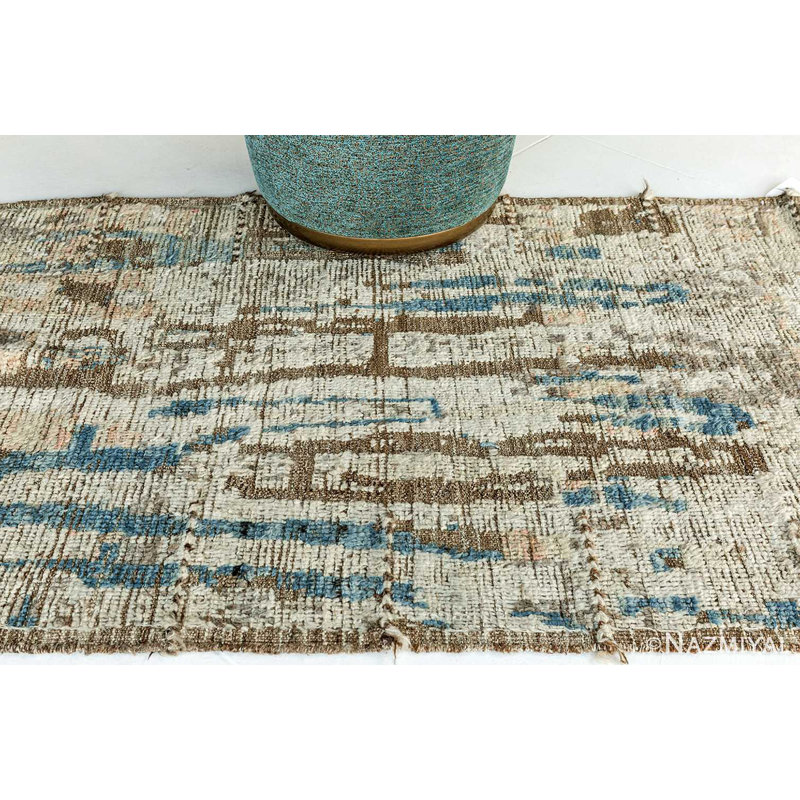 Tapis moderne délavé par la nature
