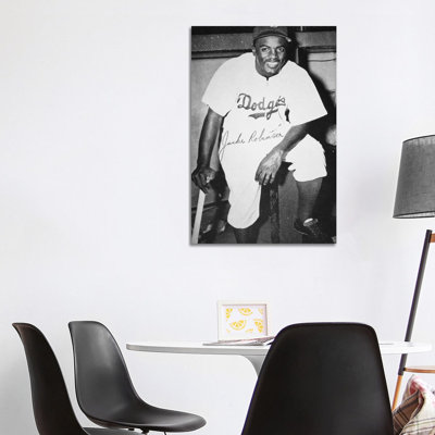 " Jackie Robinson (1919-1972) "