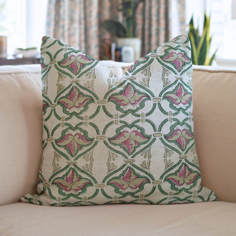 Coussin décoratif Fab Fabine pour la maison, coussin décoratif pour le salon, Hridyavan rose, H 20 po x l 20 po, Carrée