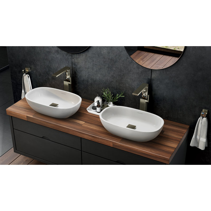 Barcelona 70" x 34" Freestanding Soaking Bathtub