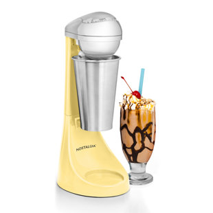 Toastmaster Mini Personal Blender 15 oz Smoothie Maker. New in Box.