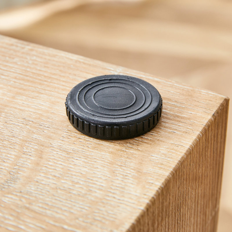 Table de bout avec base robuste