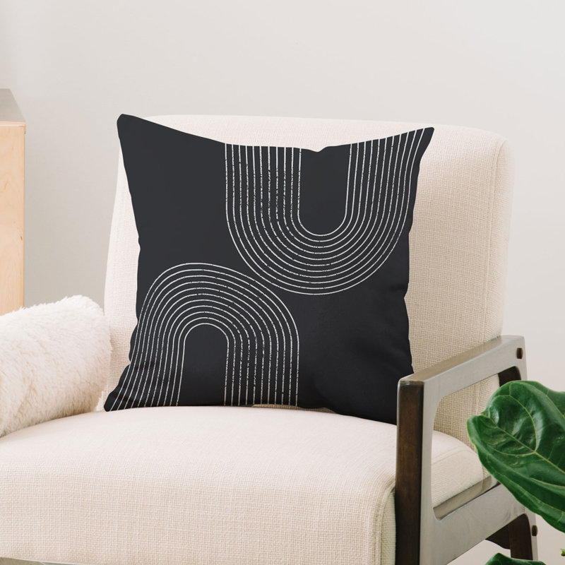 Housse de coussin d'extérieur rectangulaire Sheila Wenzel, 26 po x 26 po, Noir / blanc abstrait 1