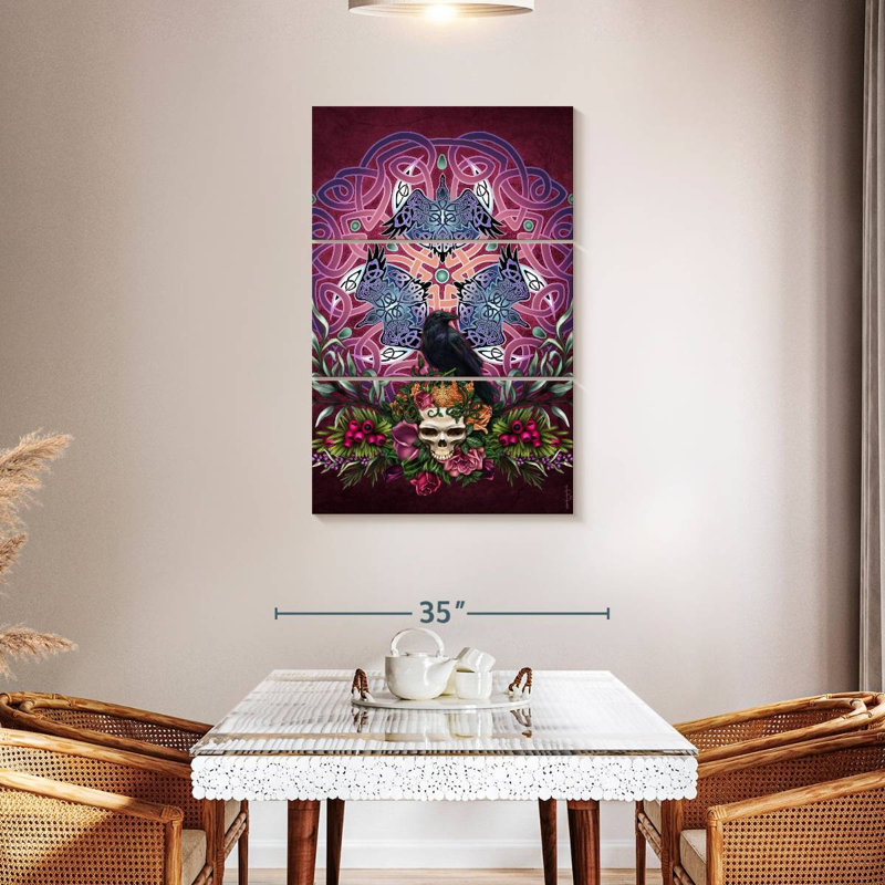 Totem celtique Brampt's Ravens de Brampt, H 45 po x l 28 po