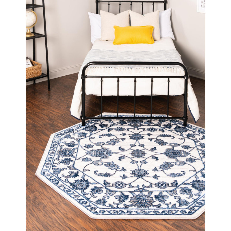 Ermir Oriental Indoor Rug, Octagon 5'3"