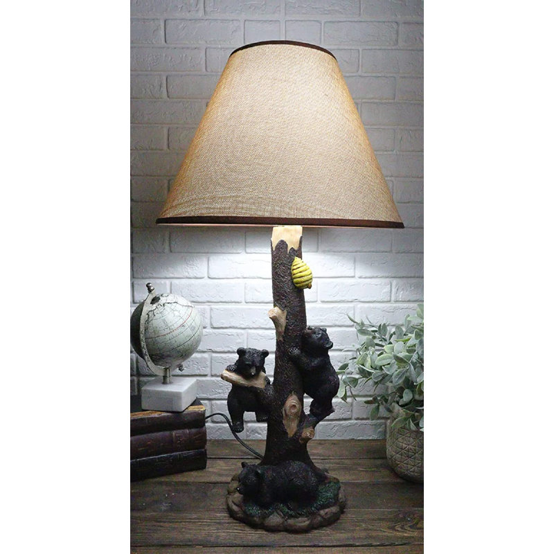 Lampe de table en résine Lomba