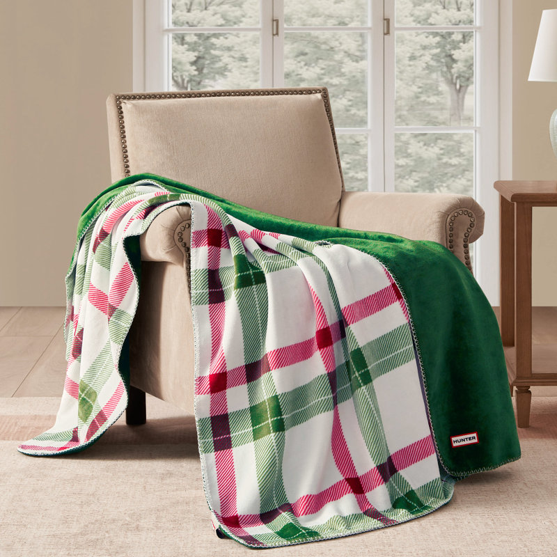 Hunter Reversible Plaid Plush Throw Blankets, Maria