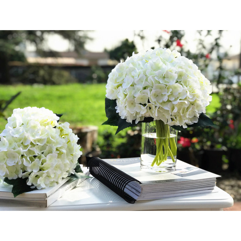Tiges d'hortensia en soie artificielle, Crème