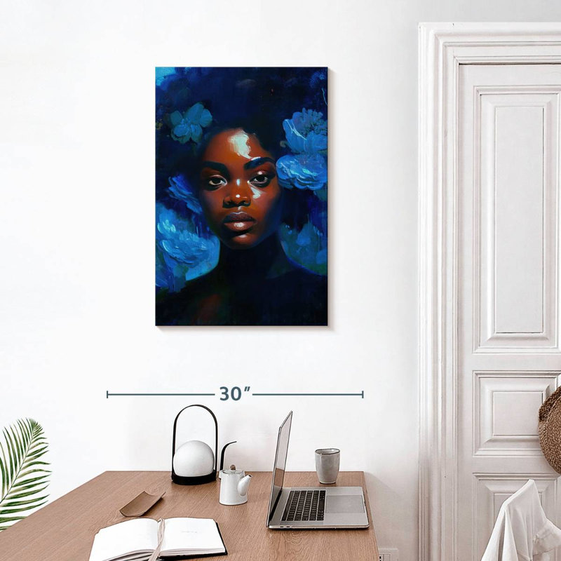 Leisha, femme africaine en bleu, H 30 po x l 20 po