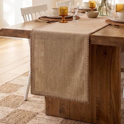 Ivara Table Runner