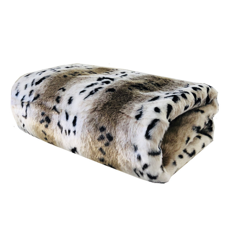 Couverture Snow Lynx Luxury, l 102 po x L 116 po, Couverture