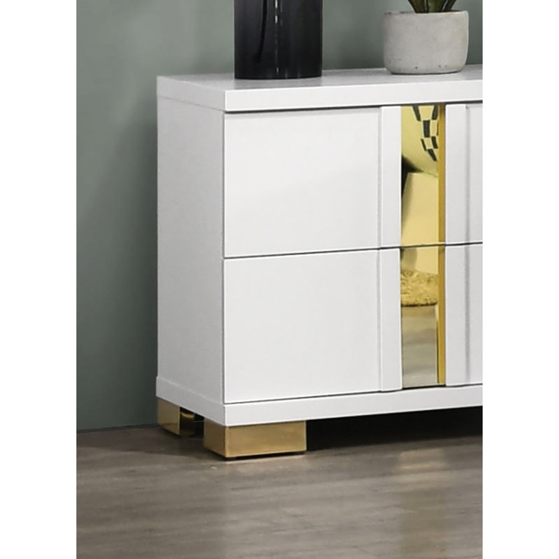 Table de chevet attrayante avec pieds de table en métal blanc et doré