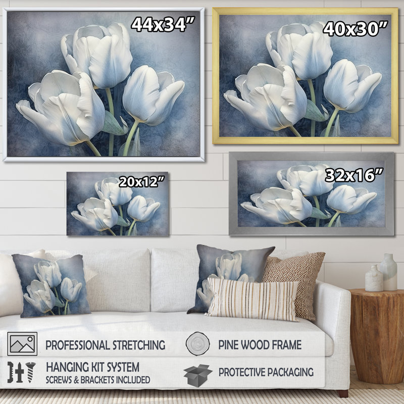 Tulipes Simplicity Sapphire II sur toile, H 12 po x l 20 po x P 1 po, Cadre flottant doré