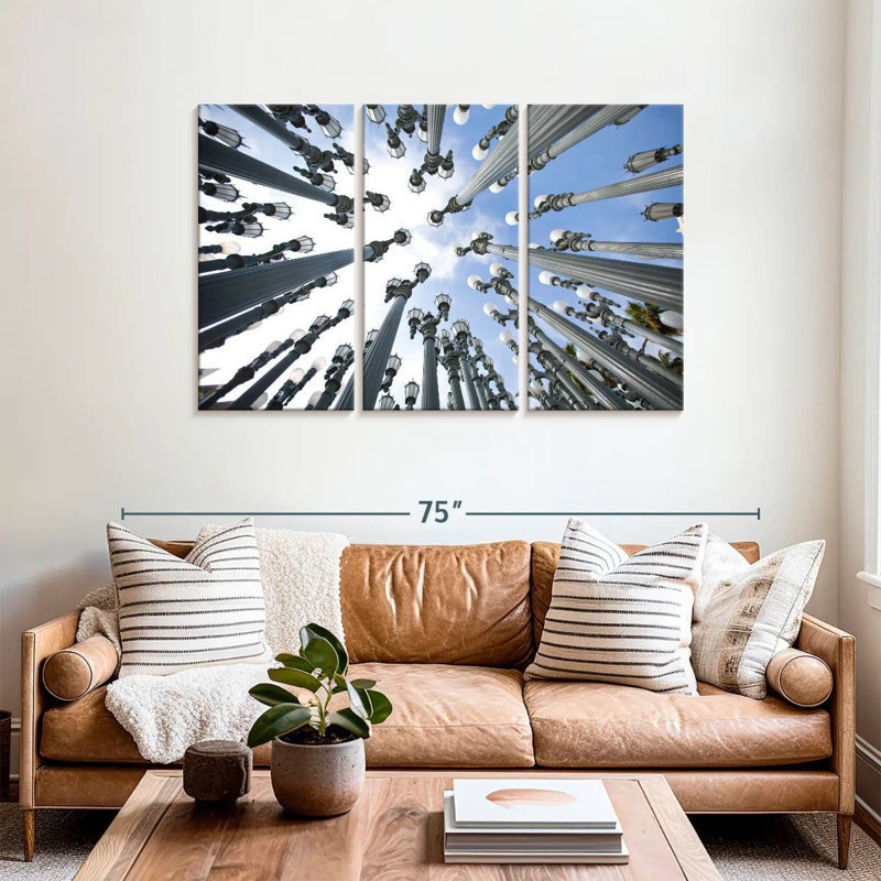 Lilie Lamppost Sculpture In Los Angeles, 36" H x 57" W