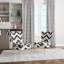 Chaise d'appoint d'appoint en velours noir à motif de chevrons horizontaux