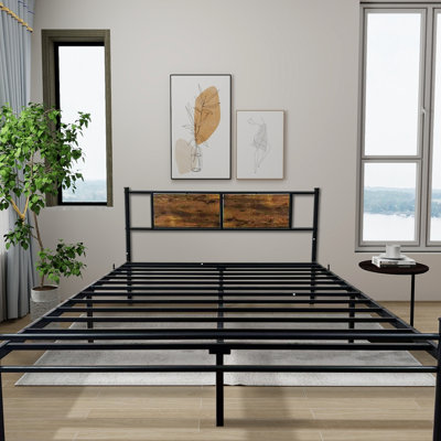 Structure de lit pour grand lit avec structure en bois brun et noir, sommeil tranquille, structure de tête de lit pleine grandeur en métal, sommeil, capacité de charge