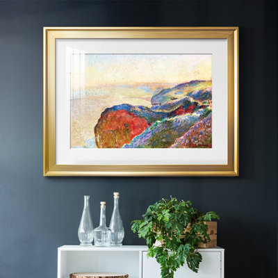 " At Val Saint "