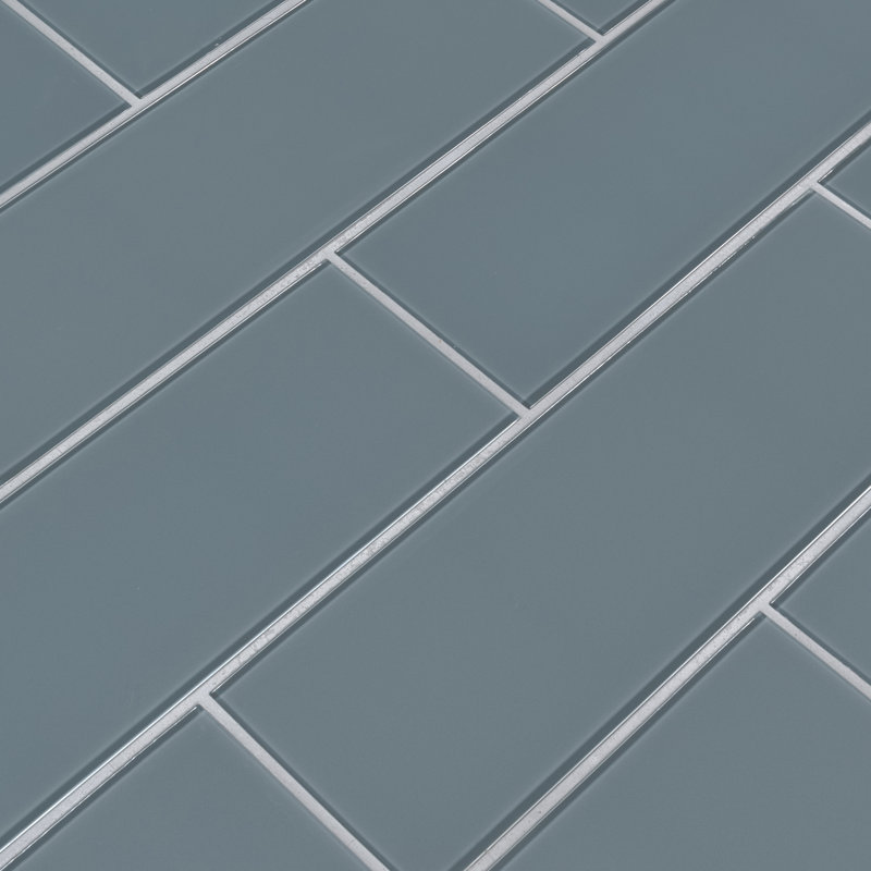 Carreau de mosaïque murale en verre brillant 4 po x 12 po Subway, Gris
