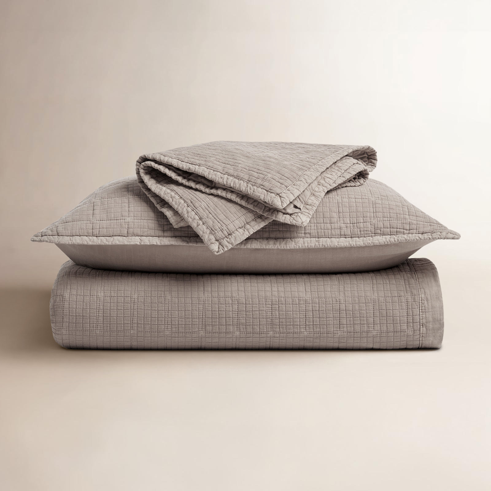 Crinkle Cotton Quilt Set, King Quilt + 2 King Shams, Truffle Taupe Brown