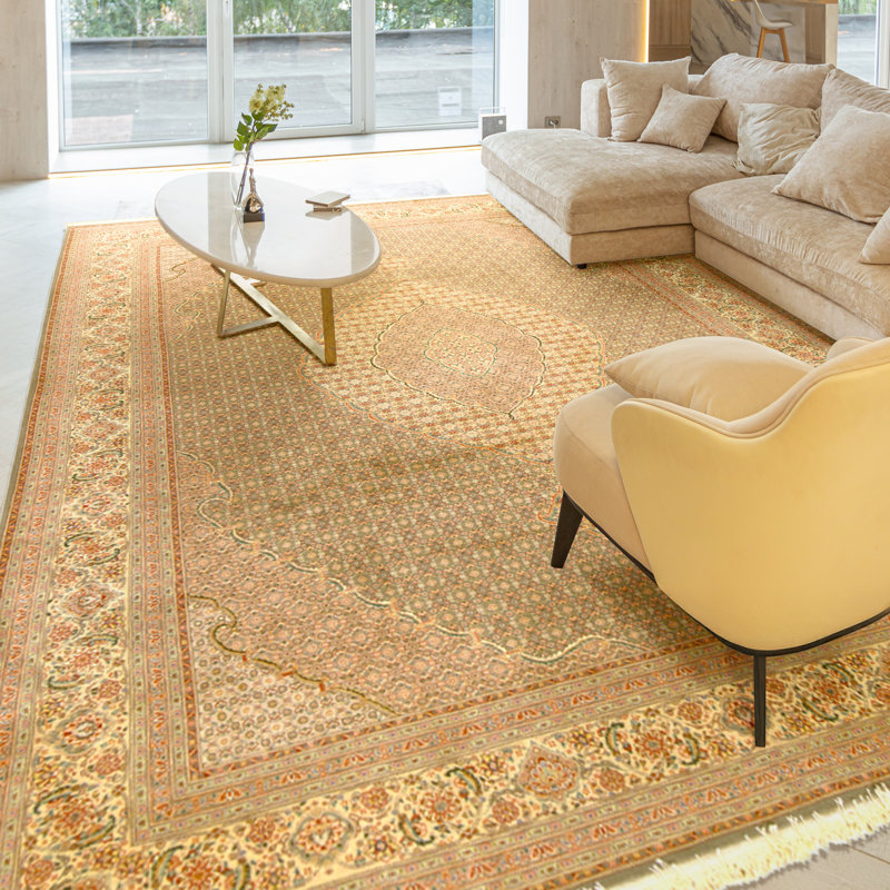 Hand Knotted Wool Oriental Area Rug in Light Green And Cream