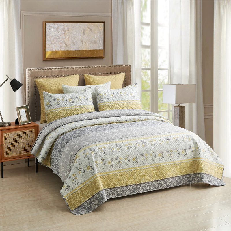 Quilt, Queen Quilt +2 Standard Shams, Floral 7