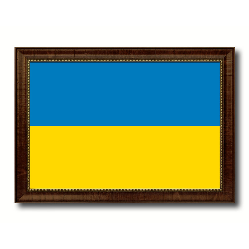 «Drapeau de l'Ukraine», impression sur toile encadrée, H 15 po x l 21 po x P 1 po, Encadrement brun