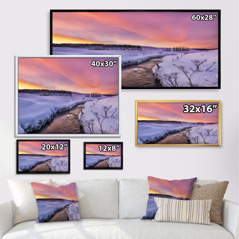 Coucher de soleil sur la rivière «Winter Sunset River», H 8 po x l 12 po x P 1 po, Cadre doré