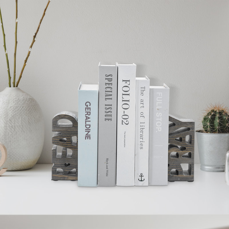 READ & PRAY Text Vintage Weathered Grey Wood Bookends