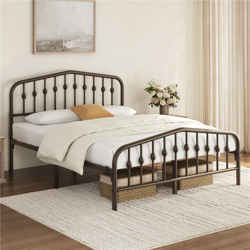 Metal Bed with Arched Headboard and Footboard, Kingsize (5'), Bronze