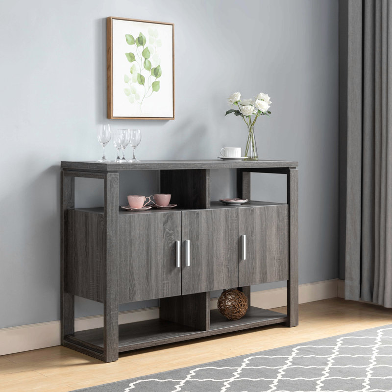 Buffet de cuisine, vitrine avec
