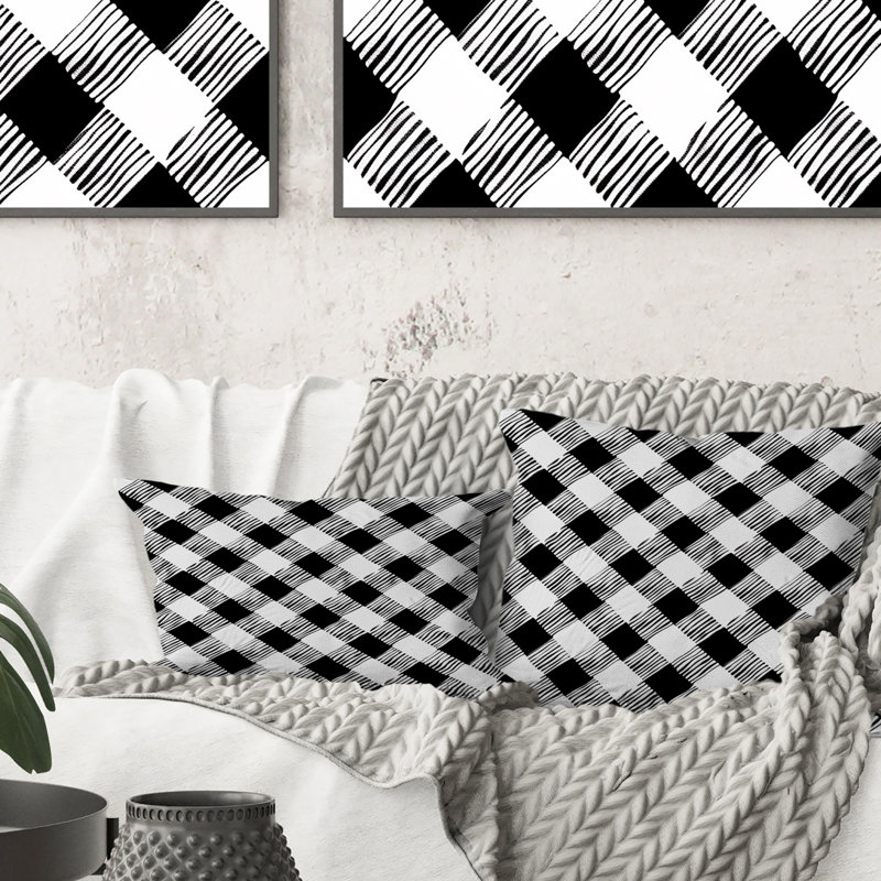 Imprimé vichy noir et blanc III - Coussin traditionnel, H 16 po x l 16 po