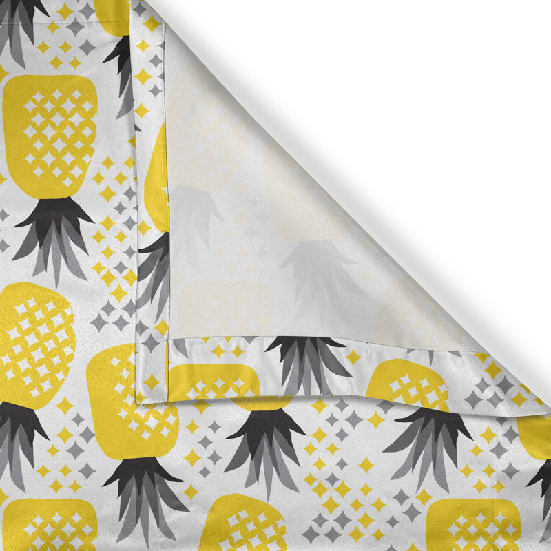Rideau à 2 panneaux avec œillets East Urban Home, jaune, gris, noir, L 50 po x L 108 po